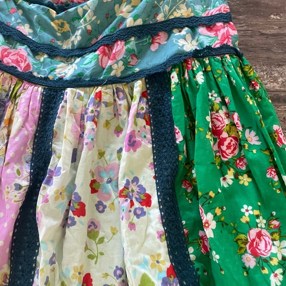 Matilda Jane Good Hart Weekender Flowered Skirt Medium - Picture 2 of 5